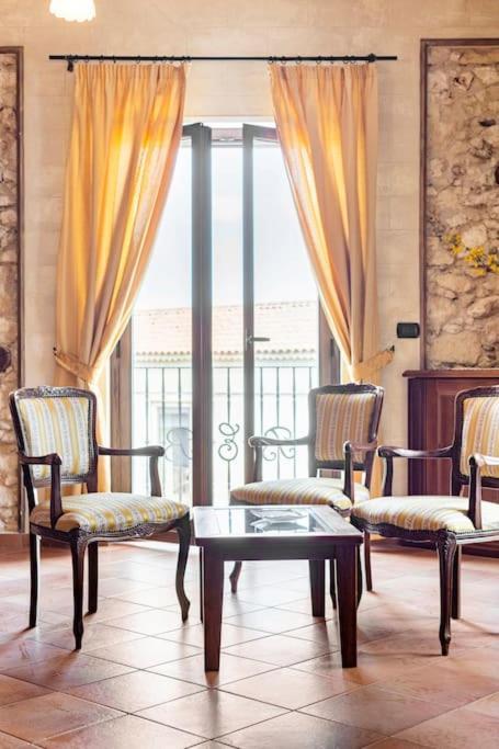 Luxury Accommodation Santa Domenica  Bagian luar foto